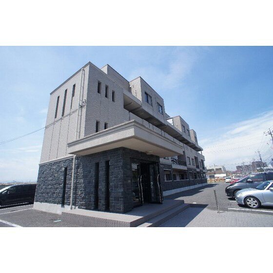 コムフォートワンの建物外観