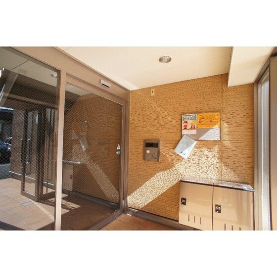 ナカイパレス　ＰａｒｔⅡのその他(共用エントランスにはオートロッ)