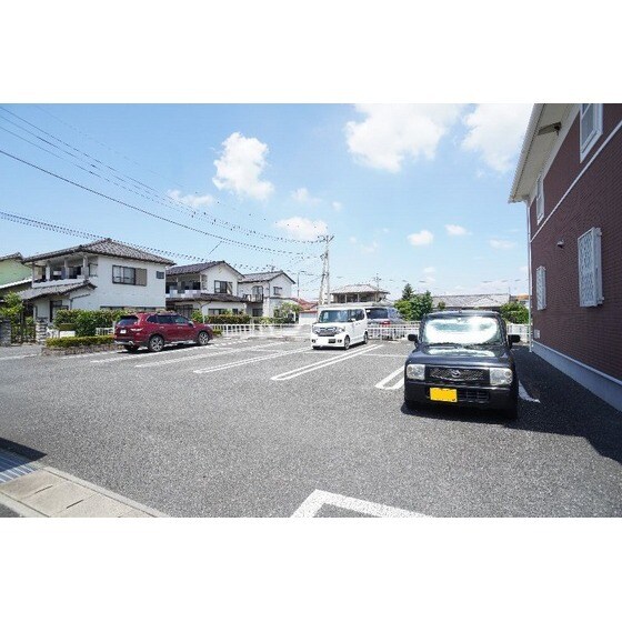 ベルフィオーレⅡの駐車場