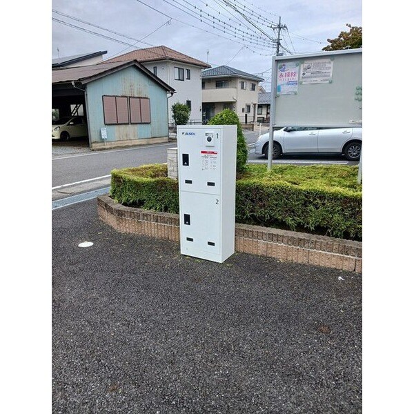 物件内観写真16　(宅配ボックスあり)