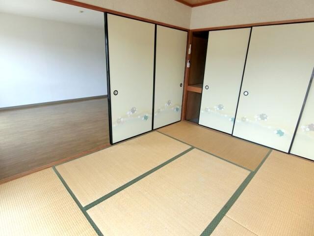 物件内観写真5　(和室)