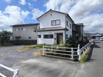 日豊本線 東中津駅 2階建 築37年の外観写真