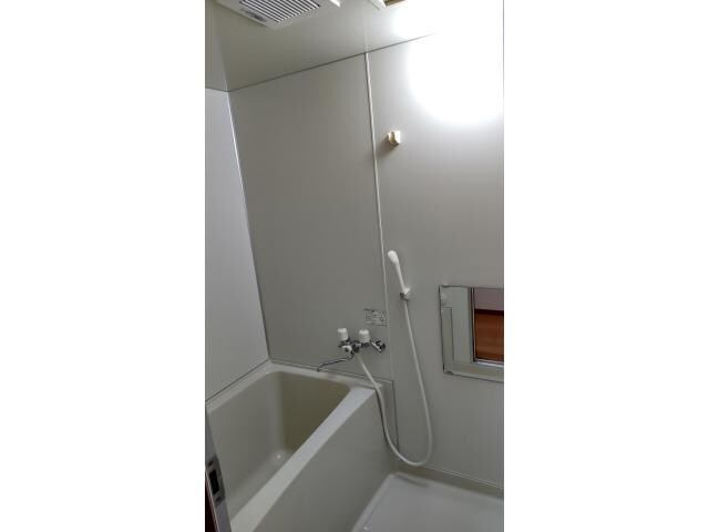 物件内観写真7　(浴室)