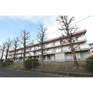 仙台沖野団地8号棟外観写真