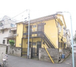 アパートメント和泉外観写真