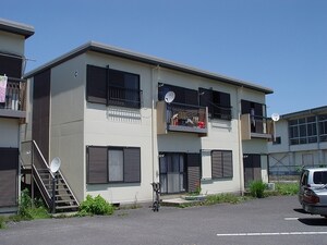 コーポ紫塚Ｃ棟外観写真