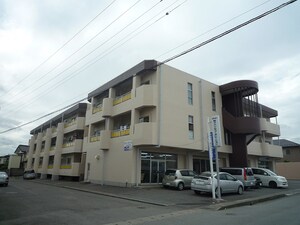 ロワールハイム外観写真