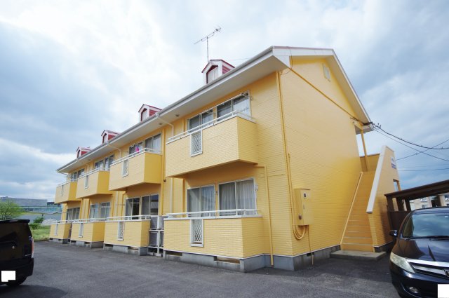 コーポ平山C棟