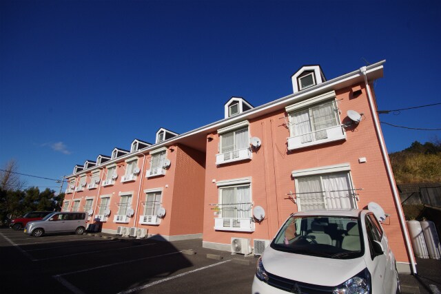 ＤＩ富士見Ａ棟の物件外観写真