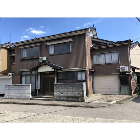 定塚町8-20貸家外観写真