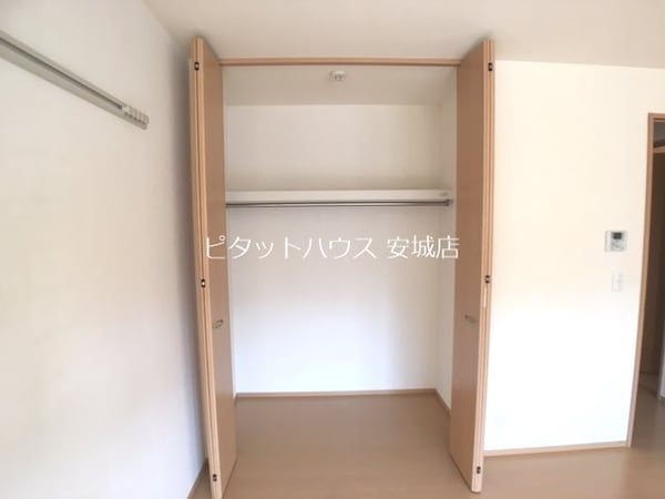 収納(同物件別部屋)