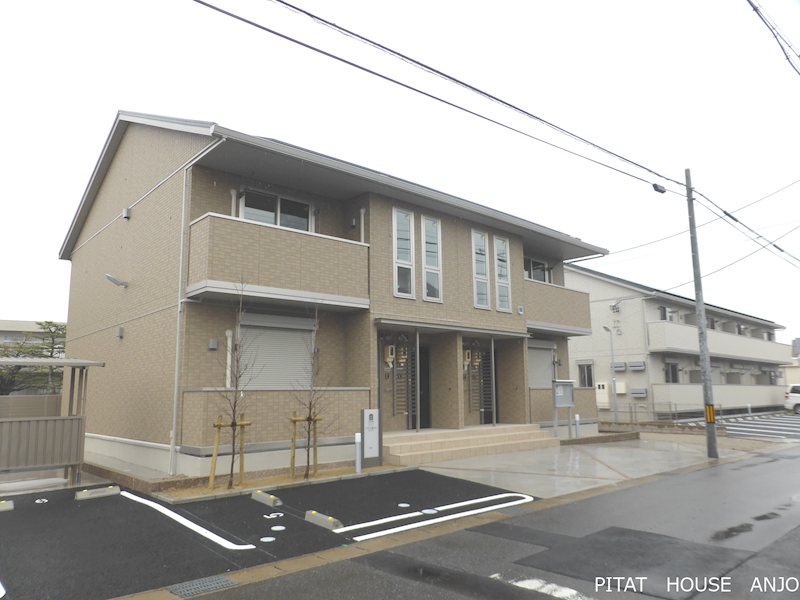 ラフィネ横山　Ａ・Ｂ棟