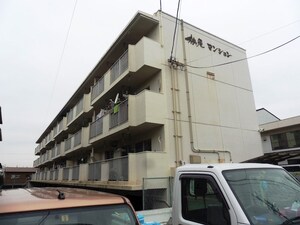 棚尾マンション外観写真