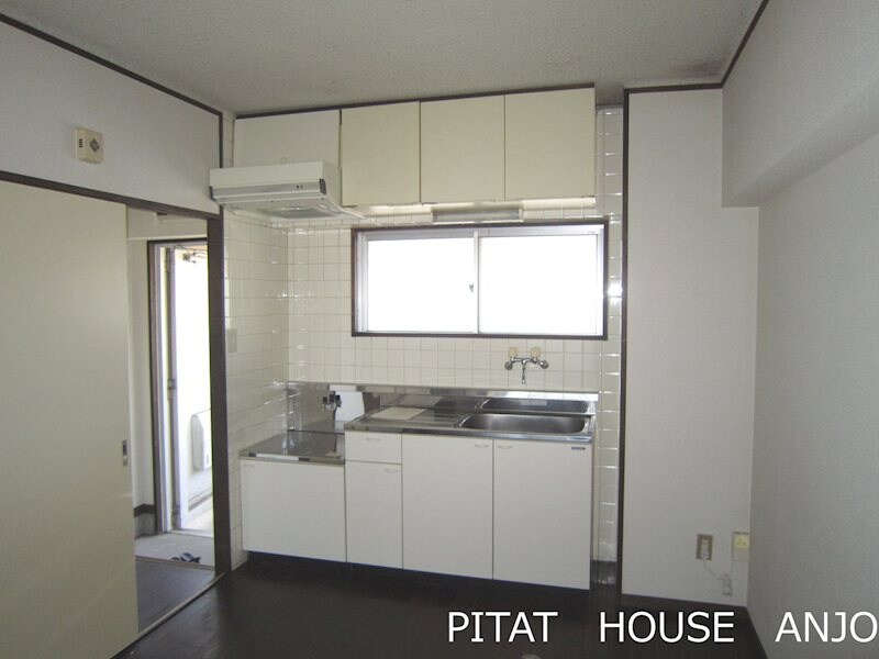 物件内観写真3　(参考写真１０３)