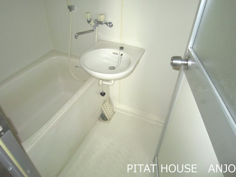 物件内観写真5　(参考写真１０４)