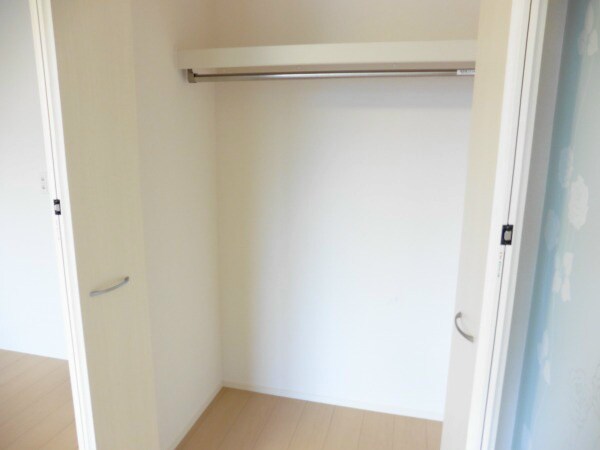 物件内観写真9　(別室例)