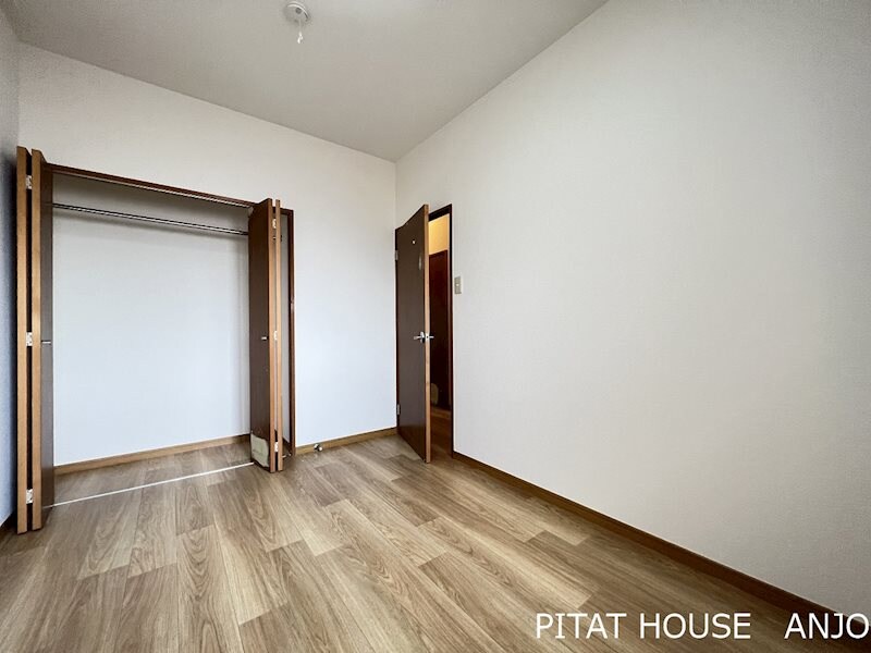 物件内観写真6　(参考写真２０２（反転タイプ）)