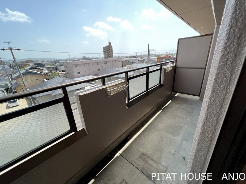 物件内観写真8　(参考写真２０２（反転タイプ）)