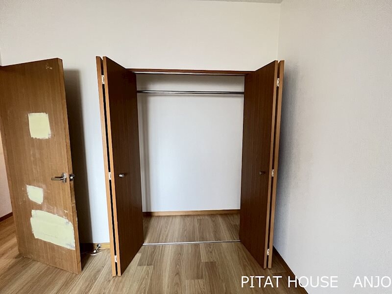 物件内観写真9　(参考写真２０２参考写真２０２（反転タイプ）)