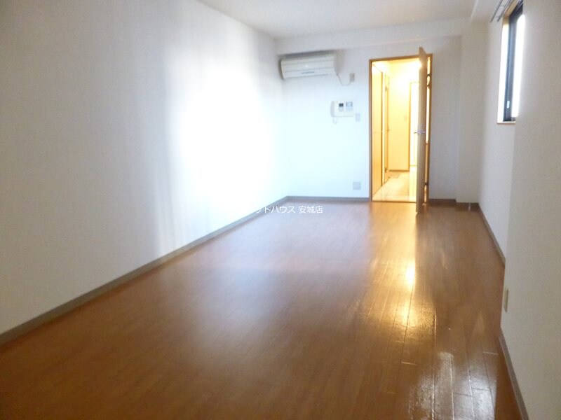 物件内観写真7　(参考写真１０１)