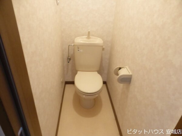 トイレ(202参考写真)