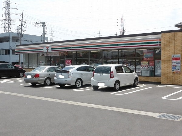 ｾﾌﾞﾝｲﾚﾌﾞﾝ 刈谷東刈谷町店