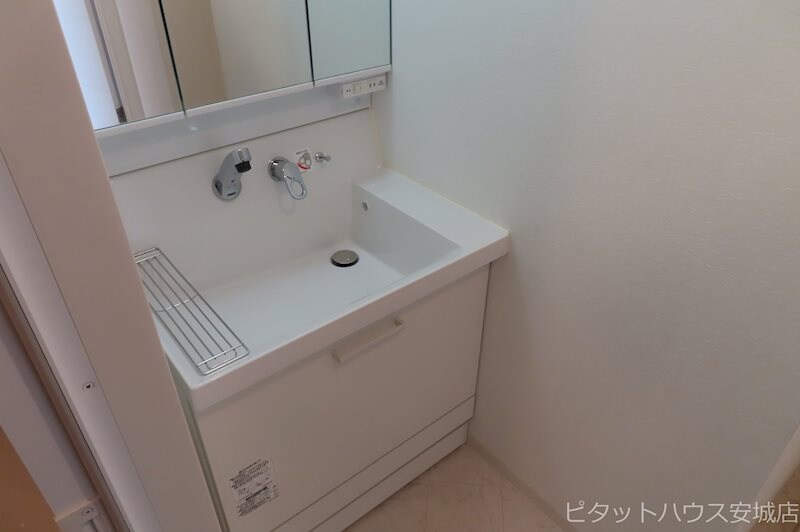 物件内観写真9　(502参考写真)