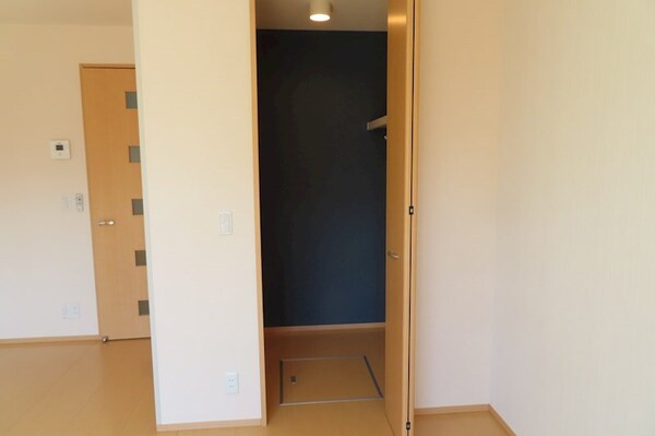 収納(同物件別部屋)