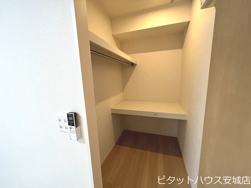 物件内観写真9　(同物件別部屋)