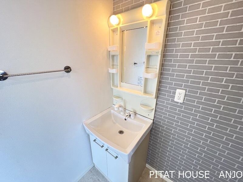 物件内観写真2　(参考写真３０５)