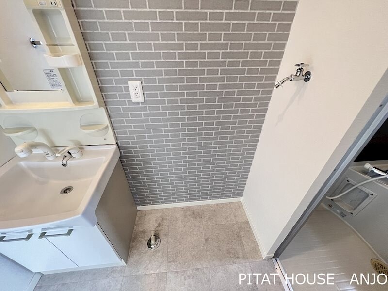 物件内観写真18　(参考写真３０５)