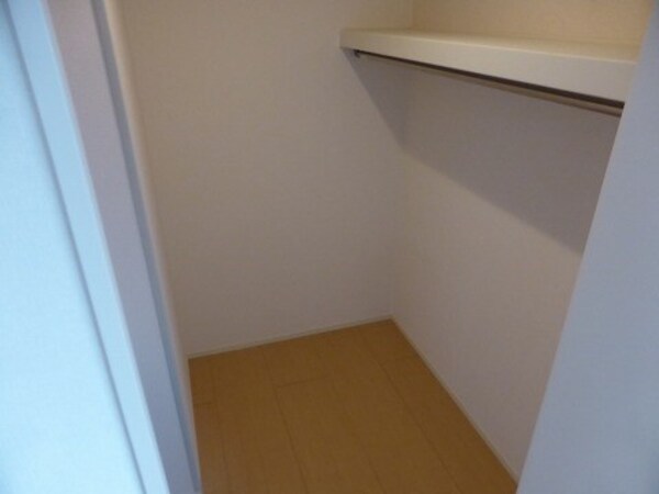 収納(同物件別部屋)