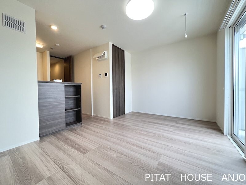 物件内観写真6　(同物件別部屋)