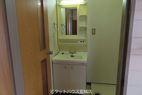 洗面所