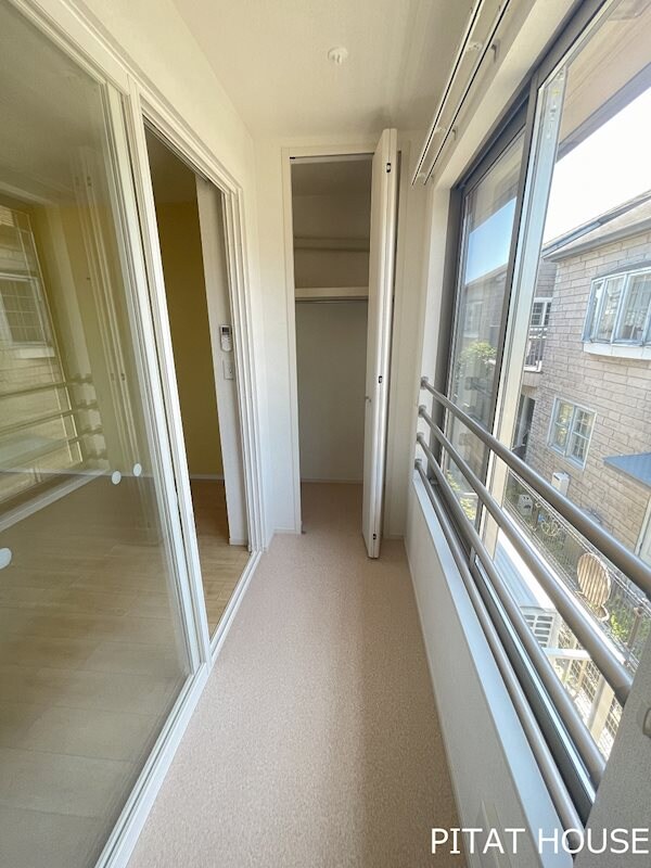 物件内観写真8　(サンルーム)