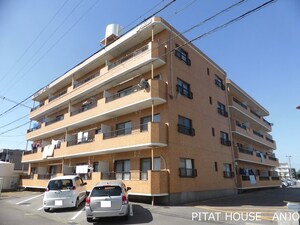 マンションコーシン外観写真