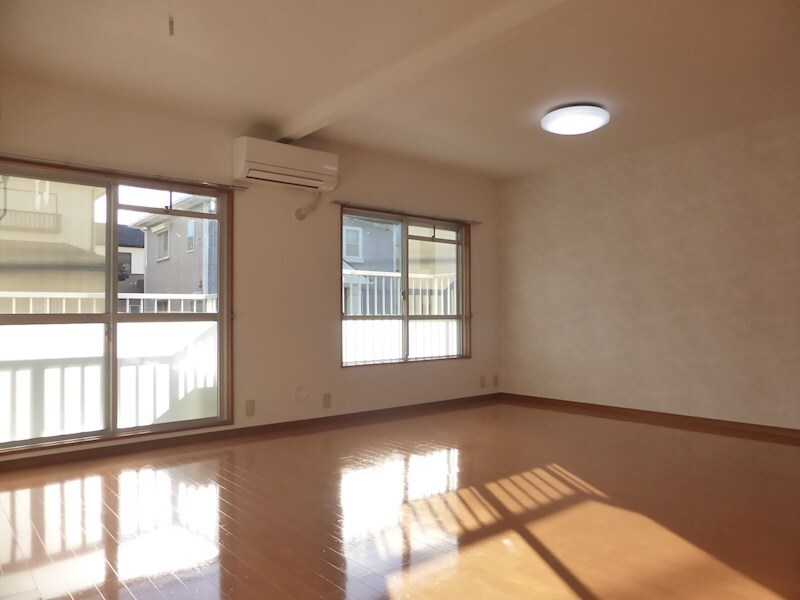 物件内観写真4　(別室写真)