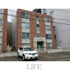 グランメール南郷通A外観写真