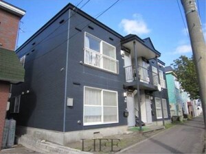 ヴィアフェラーラB棟外観写真