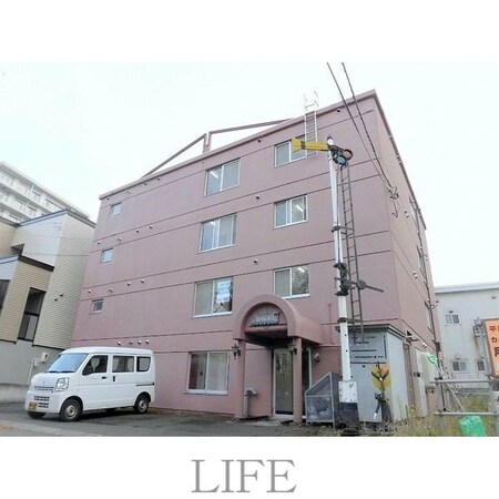 ロイヤルハドソン外観写真