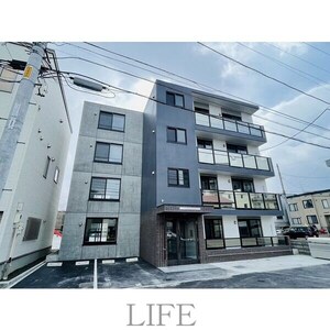 GRANROYAL　SAKAEDORI外観写真