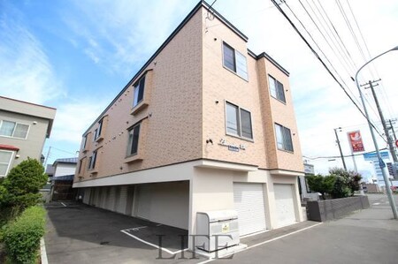 ルミエール北郷外観写真