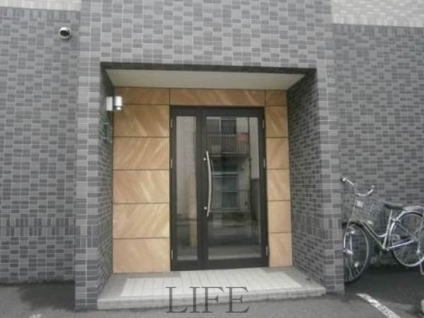 エントランス(建物外観♪)