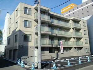 ハイパール南郷丘外観写真