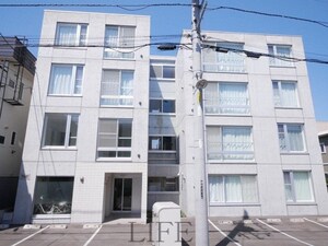 FAHRER nango(ファーラー南郷）外観写真