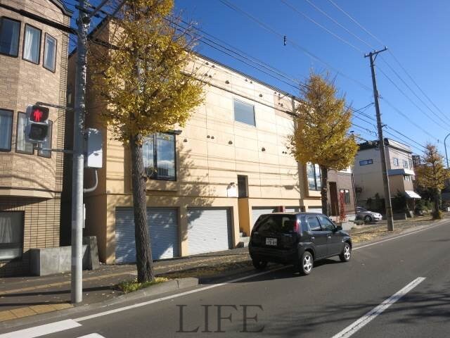 新札幌ルミナスの物件外観写真