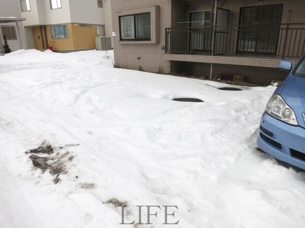 駐車場(★駐車場)