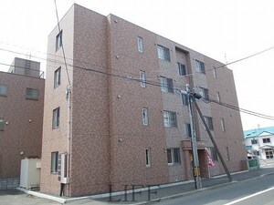 メープル北郷外観写真
