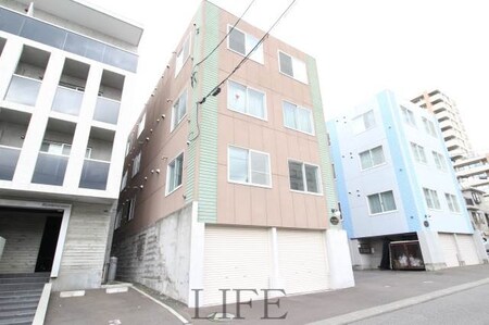 瀬比亜館南郷通Ｂ外観写真