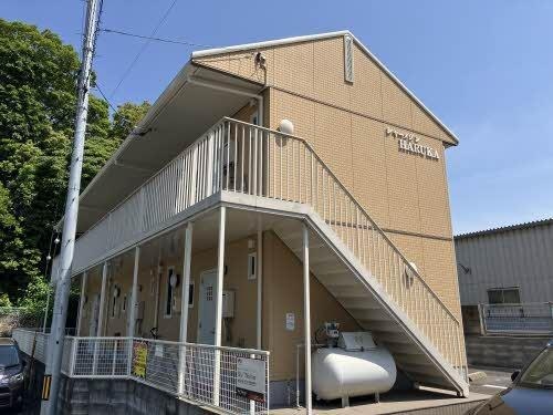 物件外観写真1　(建物外観)